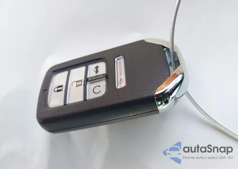 2018 Honda Accord Sport 2.0T from USA, damaged, VIN 1HGCV2F33JA027931